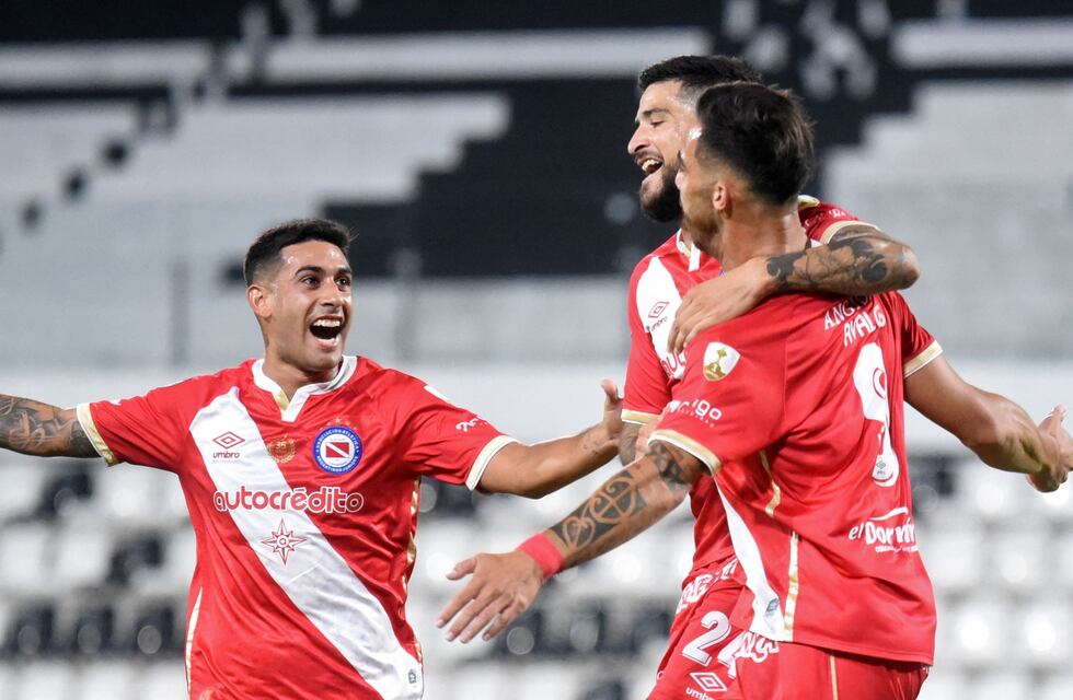 Copa Libertadores: Argentinos Juniors consiguió un valioso triunfo ante Atlético Nacional