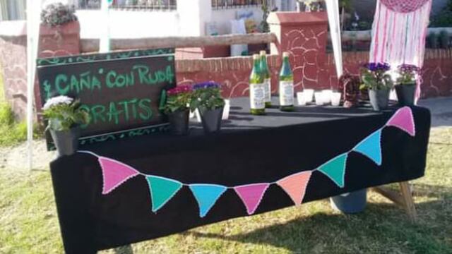 ¿En Pérez se toma caña con ruda? El comercio "Vibrar Bonito" ofrece caña con ruda gratis para recordar a sus ancestros