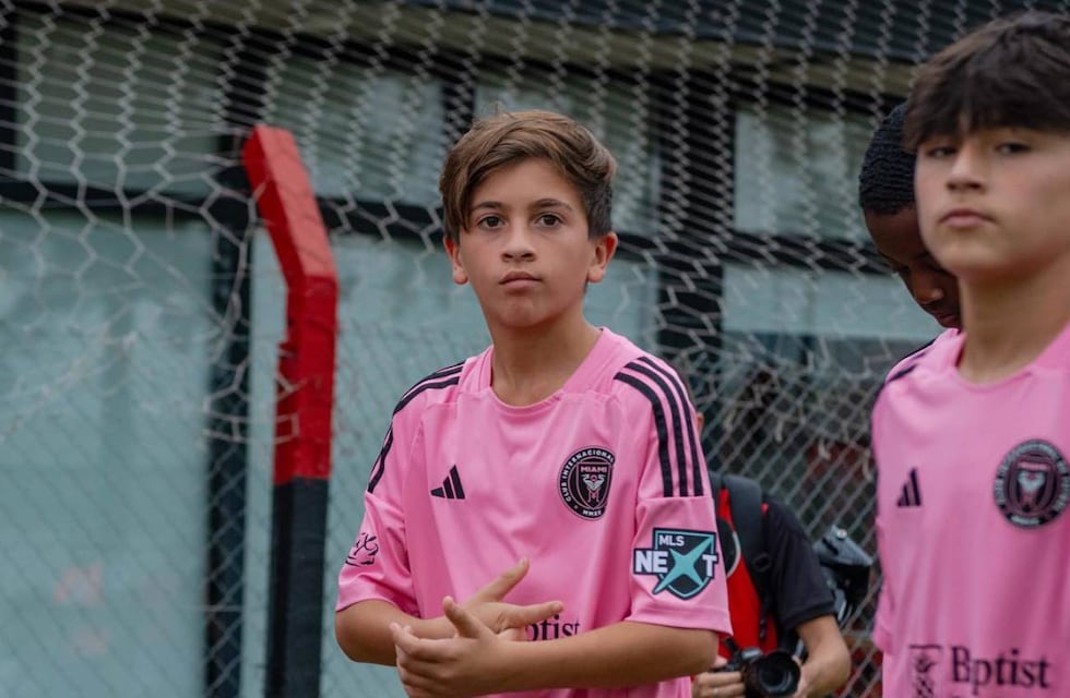 De Boca a River: Thiago Messi se convirtió en el hincha más mirado en redes sociales