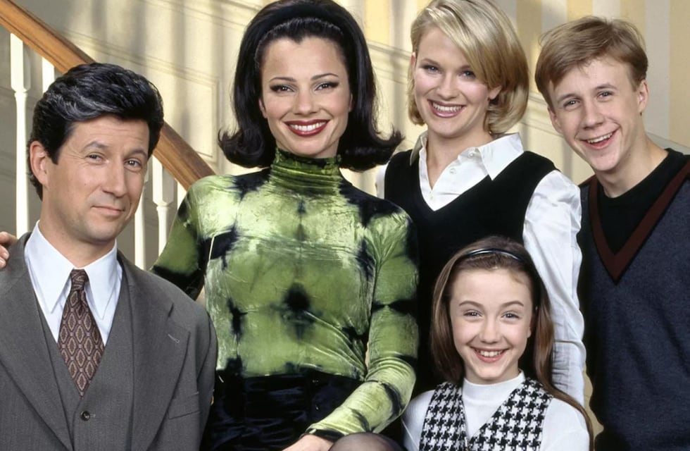 Así luce Fran Drescher a sus 65 años y el elenco de “La niñera”