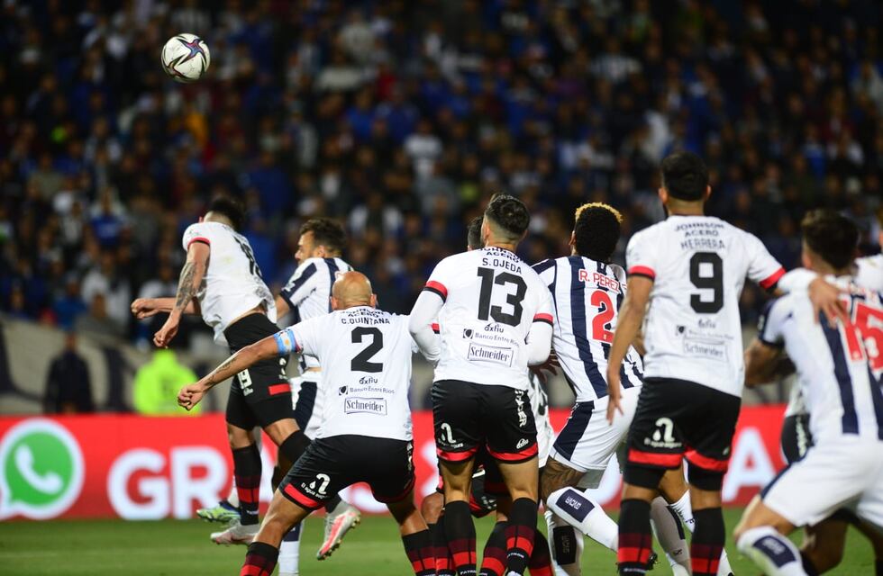 Cuál es el otro equipo argentino que jugó la Copa Libertadores estando en la Primera Nacional