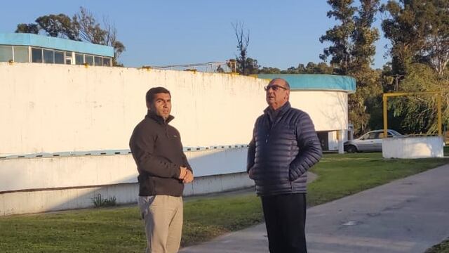 El intendente Sánchez recorrió la Planta Depuradora de Tres Arroyos