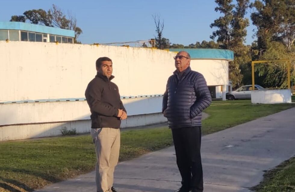 El intendente Sánchez recorrió la Planta Depuradora de Tres Arroyos
