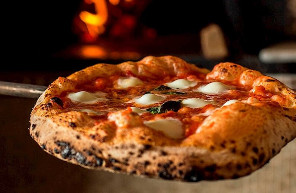 Por qué la Pizza Margarita es la mejor del mundo y cuál es su historia vinculada a la realeza