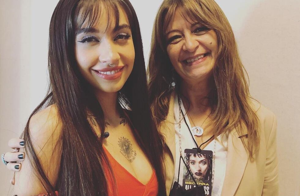 La profesora de canto de María Becerra, Tini,  Duki y Emilia Mernes: “Tienen orgullo de ser argentinos”