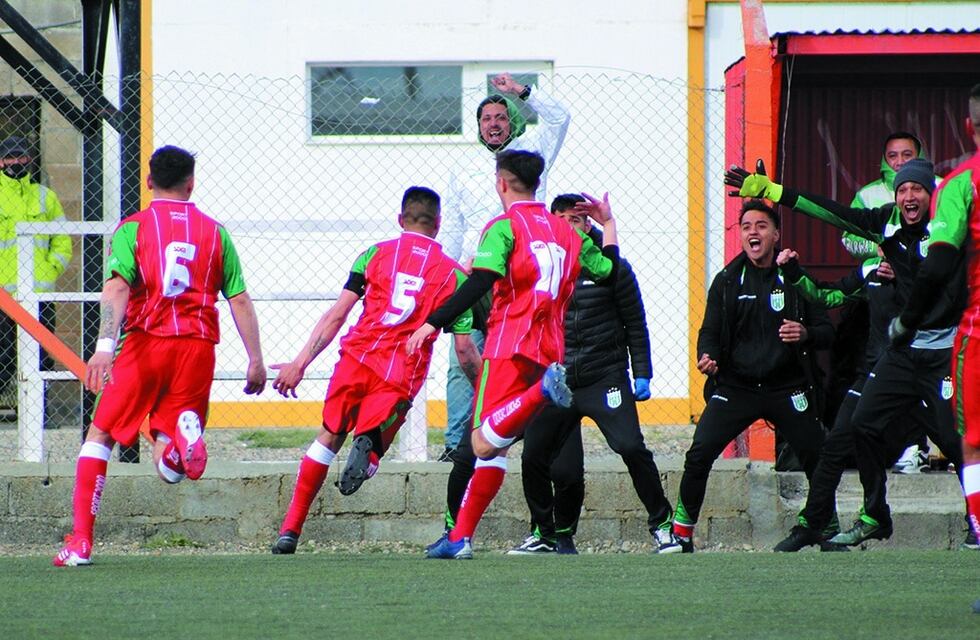 Torneo Regional: Petroquímica y Camioneros no se sacaron ventajas