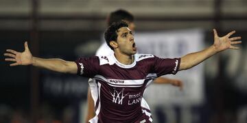 Diego Valeri, campeón en 2007, volverá a jugar en Lanús.