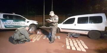Gendarmería incautó más de 400 kilos de marihuana en Eldorado.