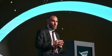 El ministro de Economía, Martín Guzmán, afirmó hoy que la reducción de la inflación es el objetivo “más importante” de la política económica del Gobierno, pero admitió que este proceso “no es lineal” y puede tener algún “vaivén”, como el que consultoras y estudios privados vienen señalando respecto de septiembre, mes en el que la tasa fue más alta que la de agosto.