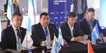 La asamblea abordó licencias digitales, antecedentes de infracciones y coordinación normativa entre provincias.