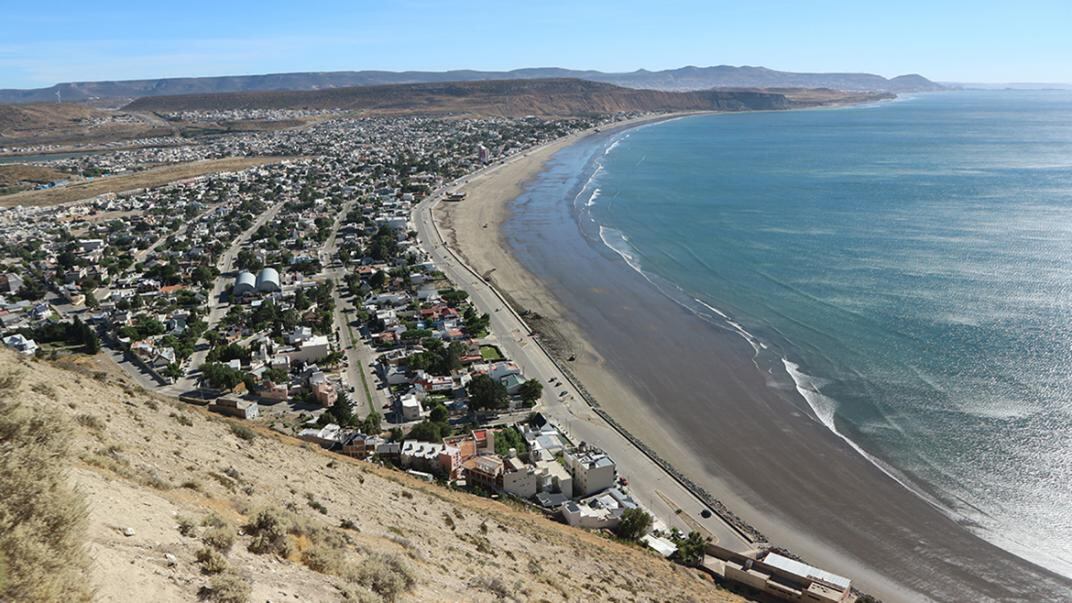 La Reserva Natural Punta Marqués es uno de los grandes atractivos de la zona, ideal para observar fauna marina y vistas panorámicas inigualables.