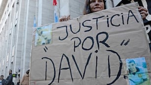 Lorena Torres se fue a vivir al exterior tras el asesinato de su hijo.