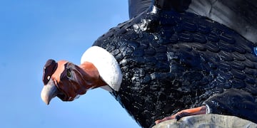 Terminan de restaurar el monumento al Cóndor de los Andes, ubicado en el Acceso Este y Acceso Sur
Foto: Orlando Pelichotti