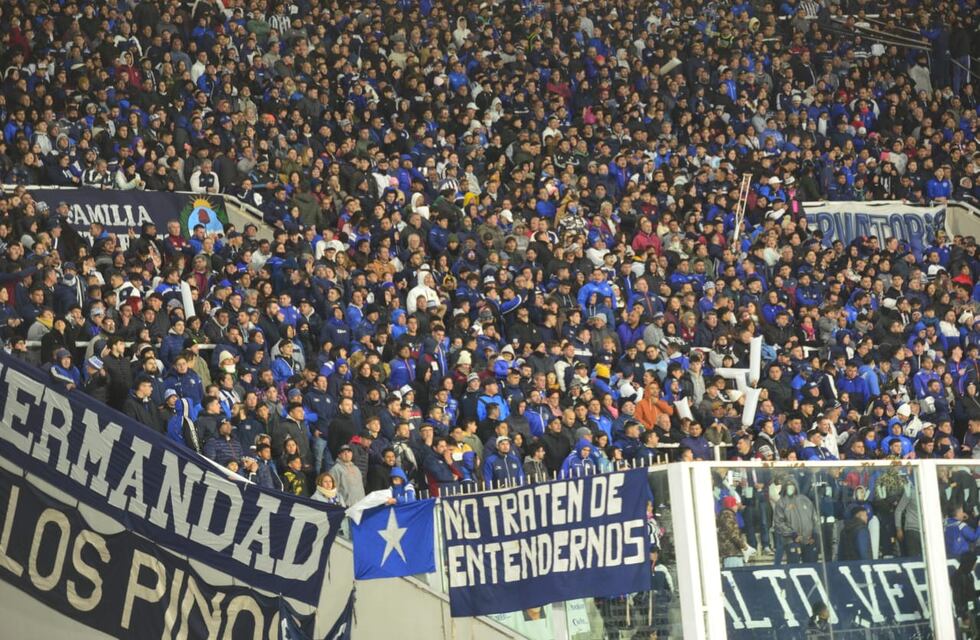 Talleres: sancionaron duramente a un hincha por lo ocurrido en el partido con Cobresal
