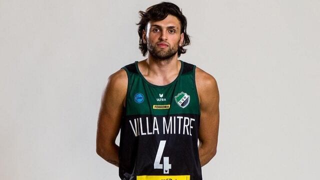 Iván Gómez Lepez forma parte del equipo de Villa Mitre en la Liga Argentina.