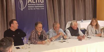 El secretario General de la Uthgra estuvo en Mar del Plata y dialogó con la Asociación Empresaria Hotelera con la próxima temporada como eje central.