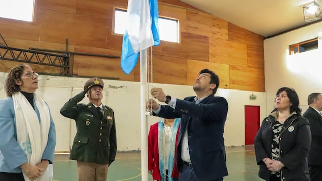 Acto central en Tolhuin por el Día de la Independencia
