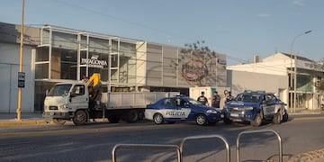 Se trasladaban cuatro personas en una moto