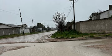 En su recorrida por el barrio Olimpo el Movimiento Vecinal denuncia falta de mantenimiento