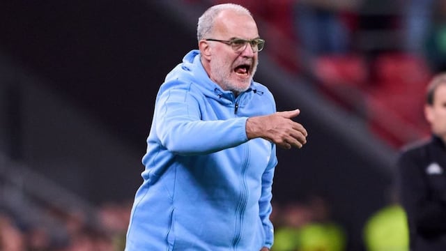 El rosarino tomó una decisión crucial sobre su futuro al frente del seleccionado uruguayo.