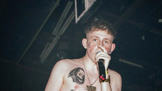 Dillom en pleno show en Niceto Club.