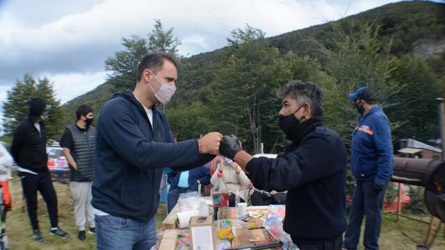 El subsecretario de Desarrollo Económico de la Municipalidad de Ushuaia, Gustavo Ventura visitó el IV Encuentro de Emprendedores del Valle de Andorra.
