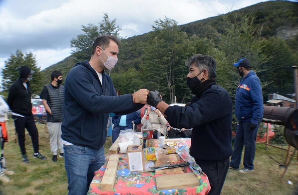 La Plaza Pioneros del Valle recibió el “IV Encuentro de Emprendedores de Andorra”