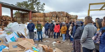 Empresas visitaron el complejo ambiental