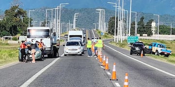 Controles viales en Ruta 4.