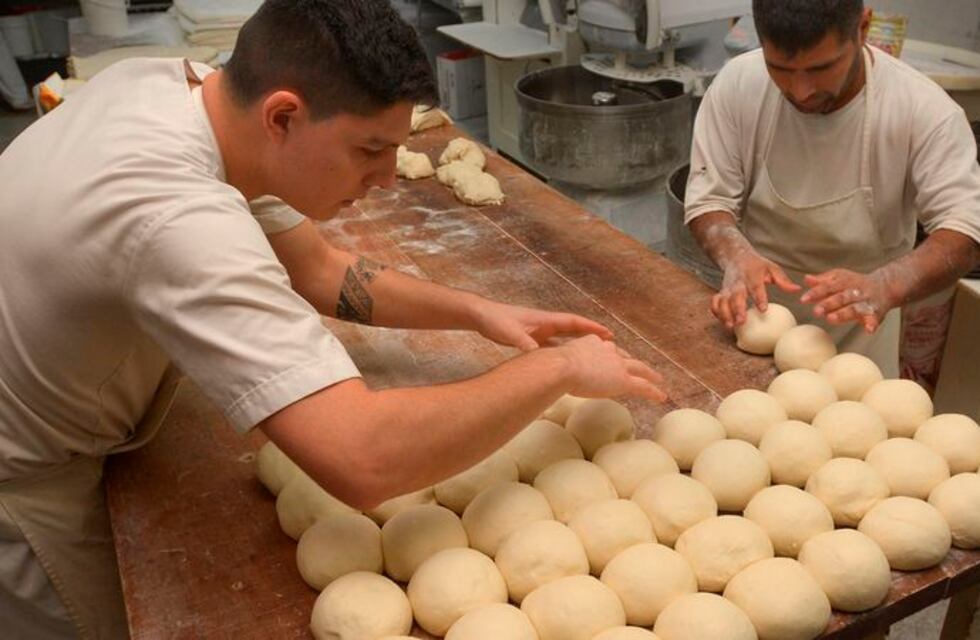 Panaderos mendocinos esperan un repunte en las ventas para Año Nuevo