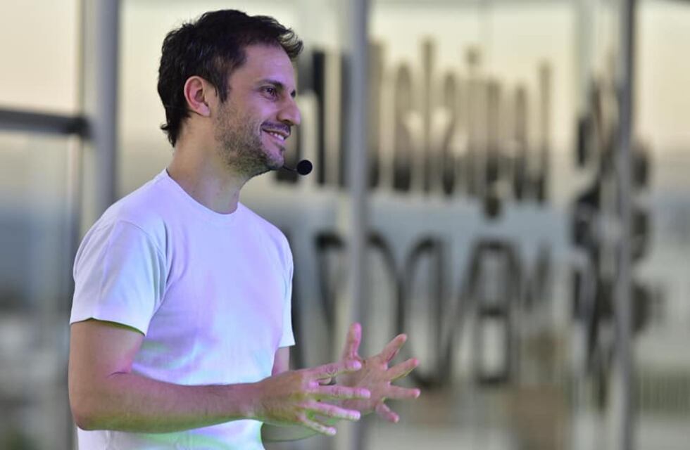 “El que no me escuchó se embroma”, el show de Diego Flores que presentará en la sala Malvinas