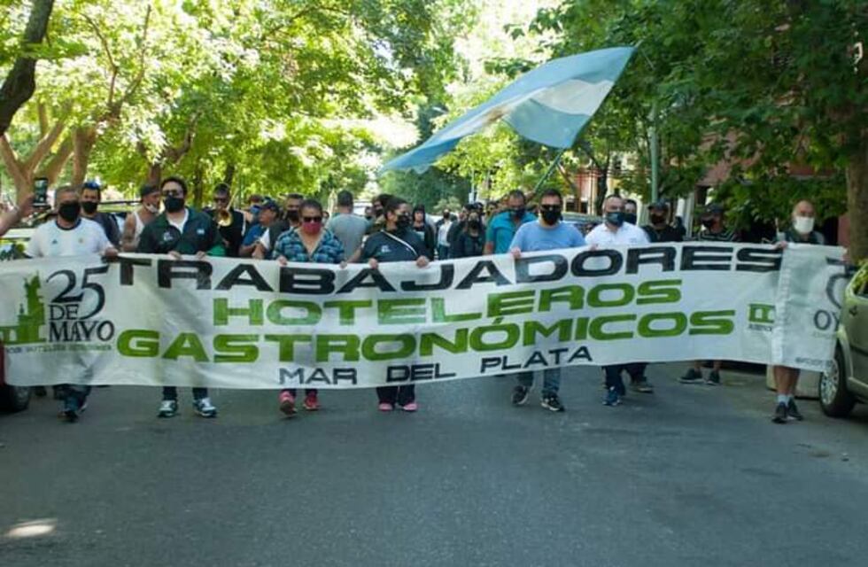 Protesta por el despido de una trabajadora hotelera embarazada