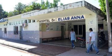 Una adolescente de Colonia Santa Rosa sacó a palazos a los abusadores de su madre.
