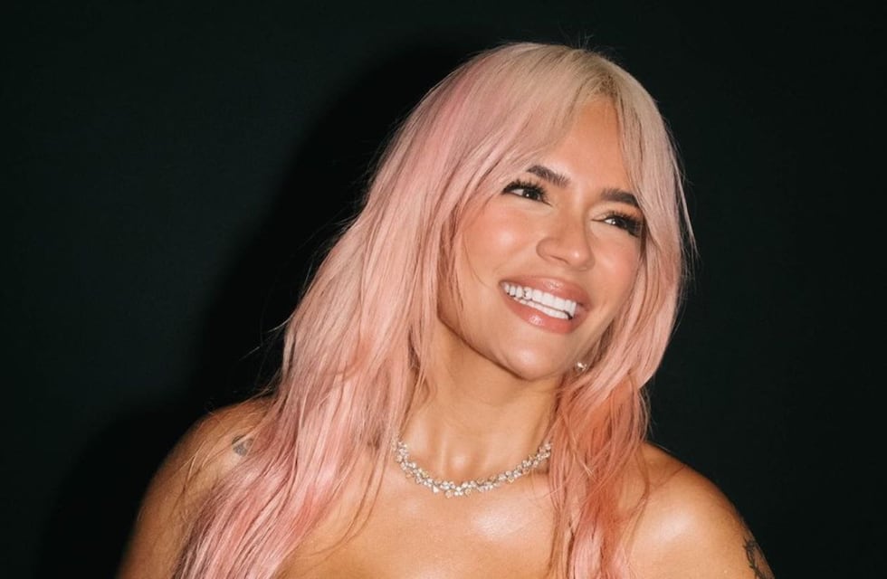 Las fotos íntimas de Karol G sin ropa y al borde de la censura que revolucionaron internet: “Es un escándalo”