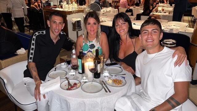 Paulo Dybala se juntó con Ángel Di María y la rompieron de vacaciones en Ibiza.