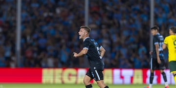Cinco meses después, y tras su paso por Brasil, Santiago Longo fue titular en Belgrano.