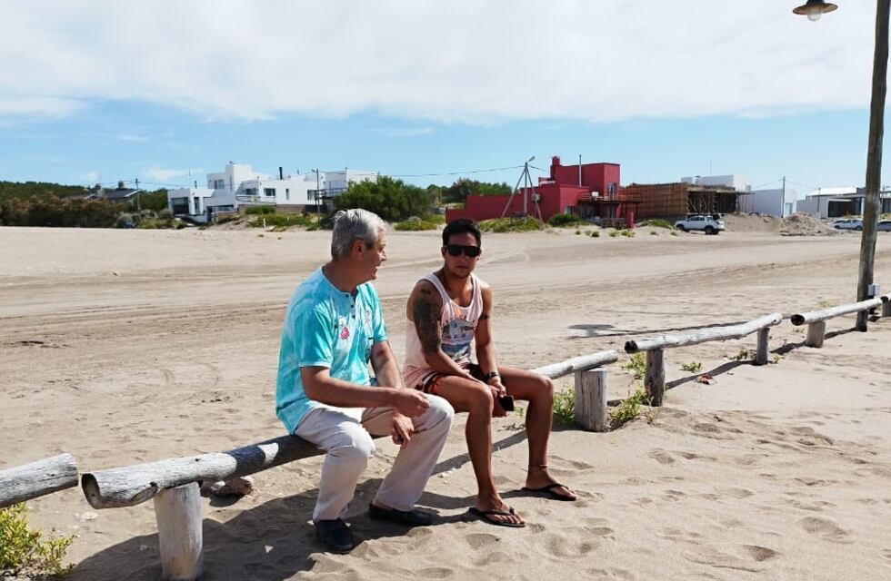 Balneario Orense, El director de Turismo Alejandro Trybuchowicz se reunió con Guardavidas de la localidad
