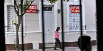 Cuáles son los precios por m2 para comprar una casa y un departamento en Buenos Aires.