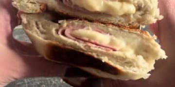 Pan relleno de jamón y queso muy fácil de hacer.