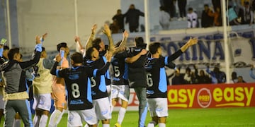 Racing mantiene chances de clasificar. Debe ganar este sábado para seguir en carrera por el Reducido (Javier Ferreyra / La Voz).