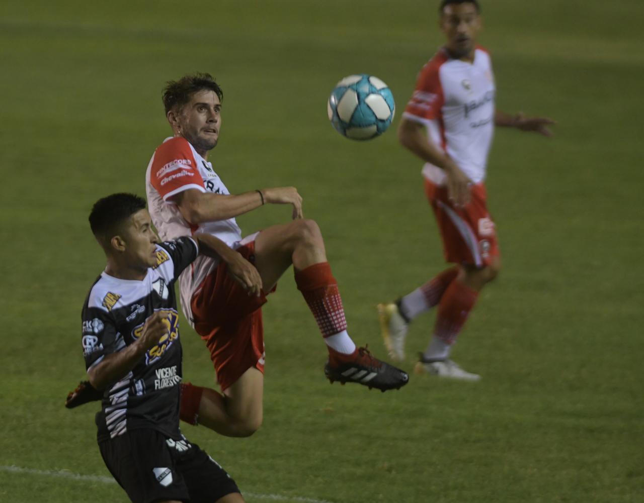 Instituto empató con All Boys y le alcanzó para clasificar