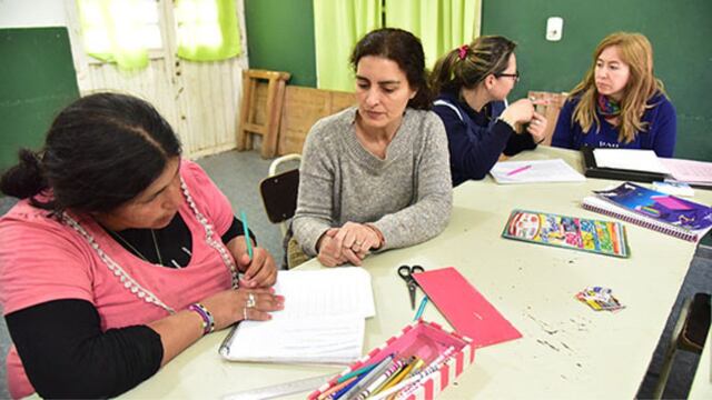 El hecho ocurrió en el Núcleo Educativo 7009 de la Educación para Jóvenes y Adultos (Imagen ilustrativa).