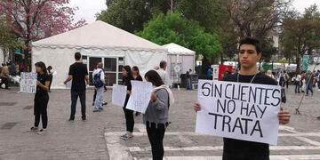 CONTRA LA TRATA DE PERSONAS. Actividad de estudiantes secundarios (La Voz/Archivo)