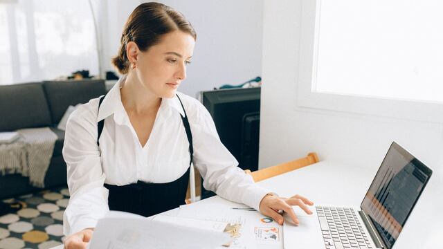 Taller de matemática financiera pensado para el consumidor en Córdoba.
