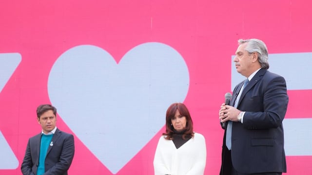 Al centro. Cristina Fernández volvió al ruedo tras la caída que la foto del cumpleaños en Olivos implicó para la imagen presidencial. (Presidencia de la Nación)