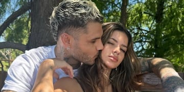 Mauro Icardi invitó a cenar a la China Suárez al mismo elegante restaurante que a Wanda Nara y generó polémica.