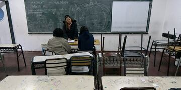 Paro Docente en el Gran Mendoza
Poco acatamiento y gran ausencia de alumnos en varias escuelas de Mendoza.
Escuela José Vicente Zapata
Foto:  Orlando Pelichotti