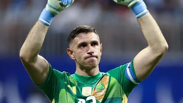 Balón de Oro 2024: el noble gesto que tuvo el Dibu Martínez que se hizo viral en redes