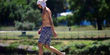 Calorón en Azul: este domingo se espera una máxima de 37 grados