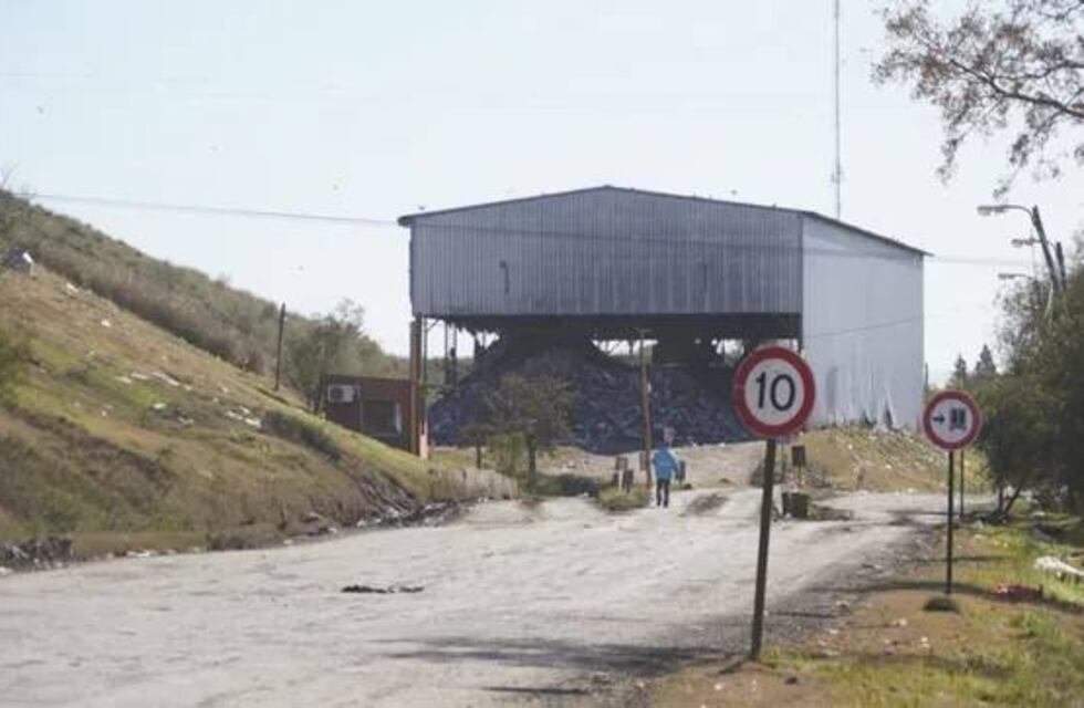 Encontraron un cadáver en un relleno sanitario de Rosario